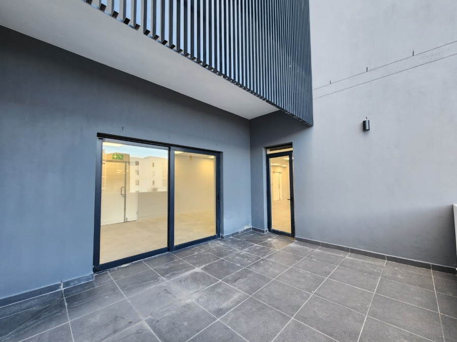 To Let commercial Property for Rent in Paardevlei Western Cape